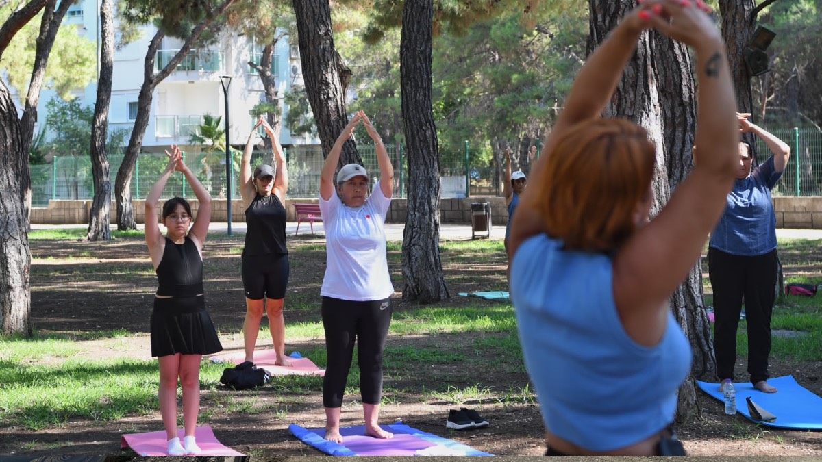 Vertigo hastalığını yoga yaparak dengeledi