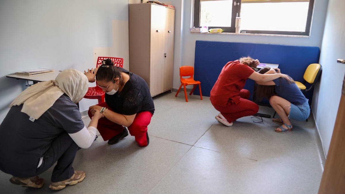 Efeler'de Otizm Yaşam Merkezi’nde afet tatbikatı