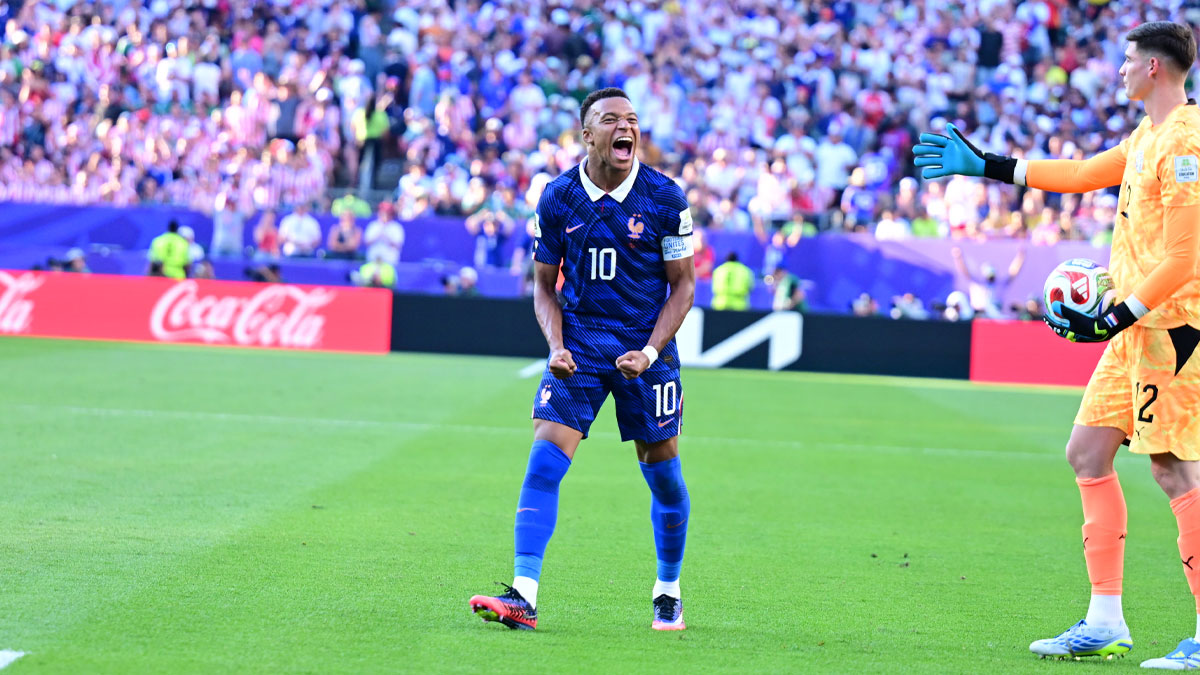 Mbappe’den Paraguaylı senatörün ırkçı sözlerine cevap: Nefretlerini dünyaya yaymalarına izin vermeyeceğim