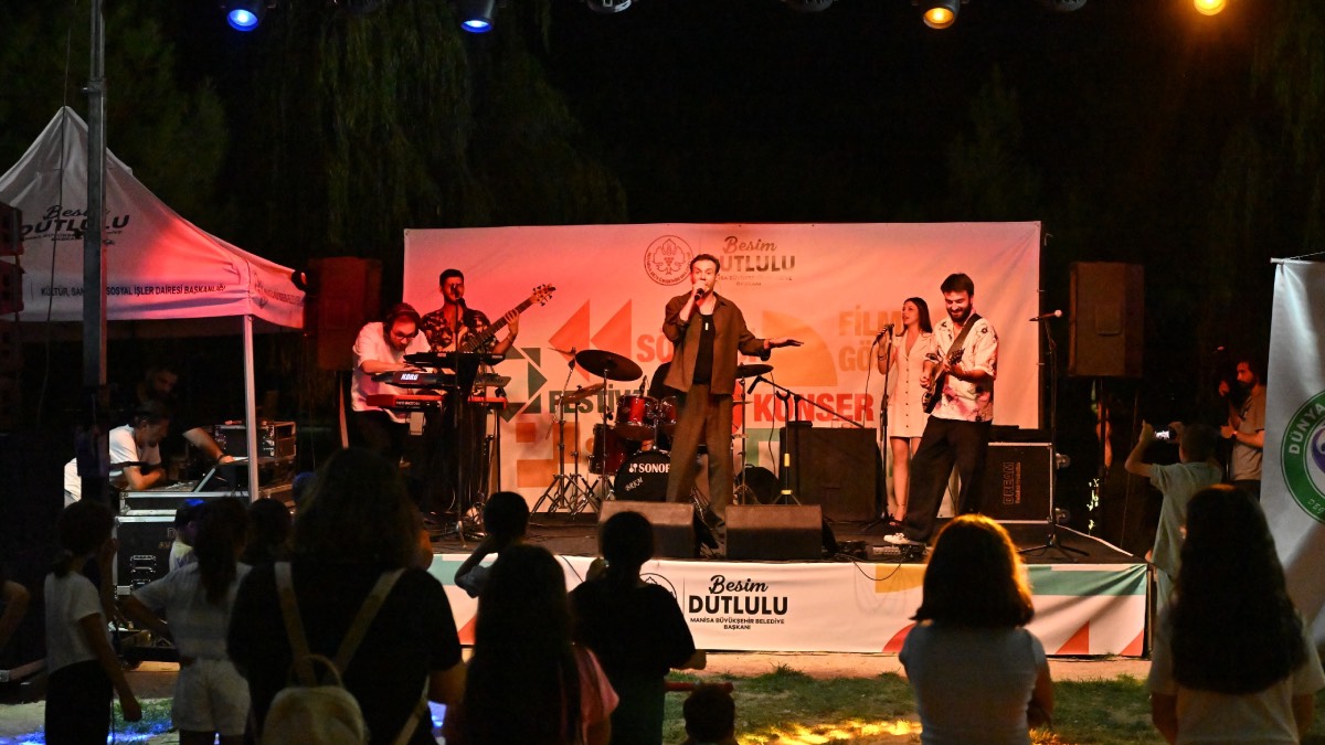 Manisa’da “Barış İçin Değişim” temalı program gerçekleştirildi
