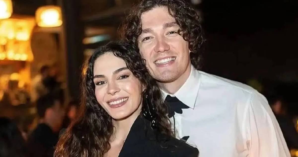 Evliliklerinin 4. yılını kutladılar: Cedi Osman ve Ebru Şahin çiftinden aşk dolu paylaşım