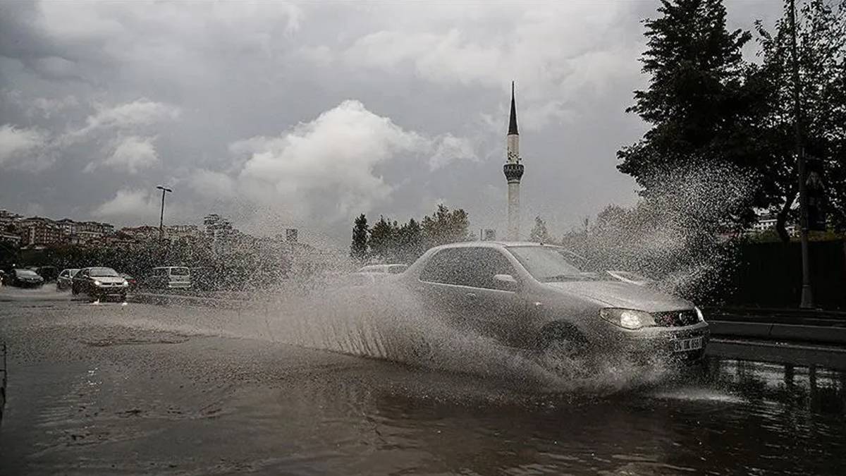 Meteoroloji'den 5 il için "sarı kodlu" alarm: Kuvvetli sağanak geliyor