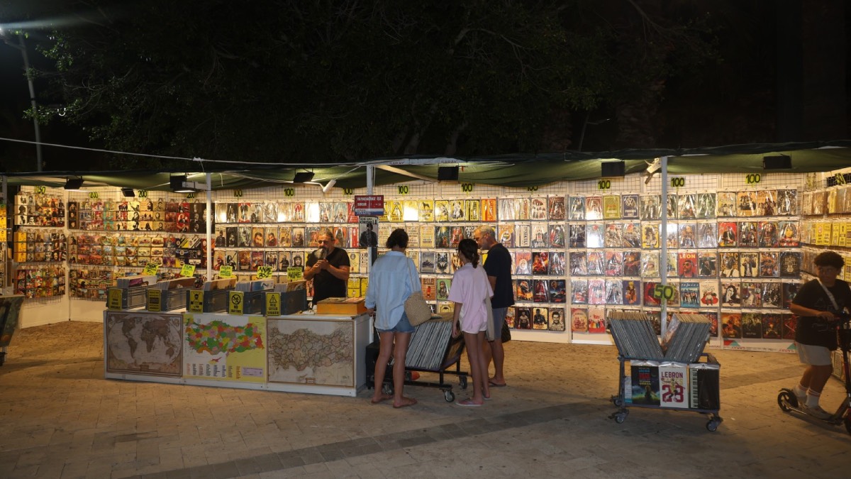 Bodrum Kitap ve Edebiyat Fuarı, okurları ve yazarları buluşturuyor