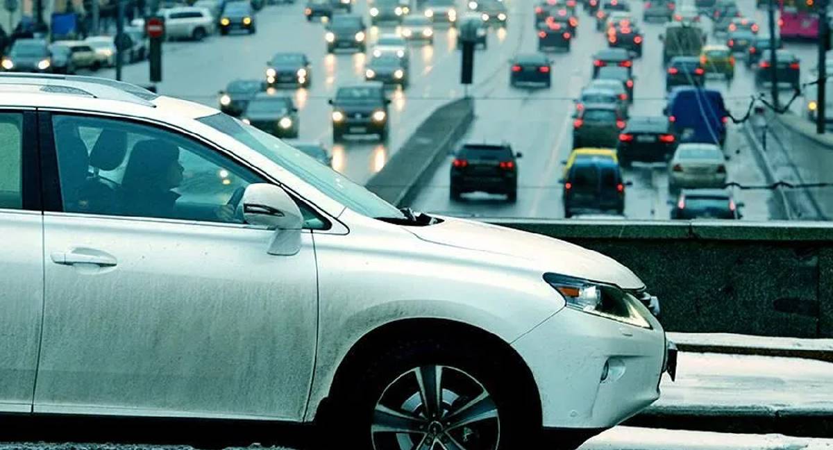 Dizel araç sahiplerine kötü haber: Dünya motorin bulamıyor
