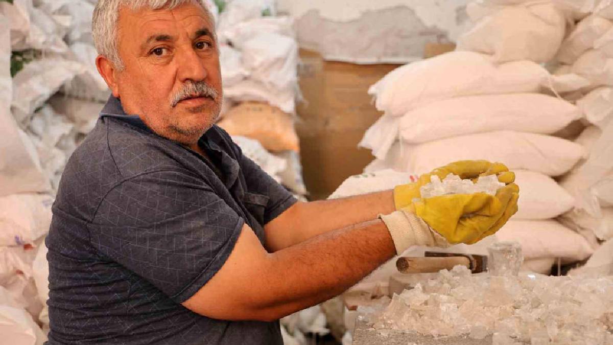 Turşu kuracaklar için sezon açıldı! Kaya tuzuna talep arttı