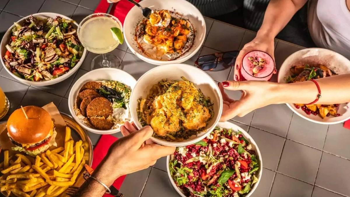 Fast food zincirleri küçülüyor: Yüzlerce şube kapandı