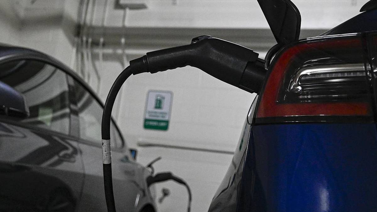 Elektrikli araçta yeni sayaç şartı: Sitelerde bireysel şarj dönemi kapanıyor mu?