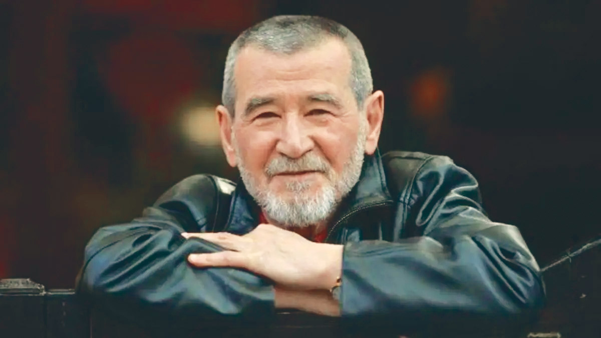 Şair Ahmet Telli vefat etti: Gidersen yıkılır bu kent, kuşlar da gider...