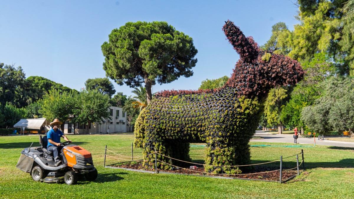 İzmir Kültürpark’ta bitkisel heykel dönemi