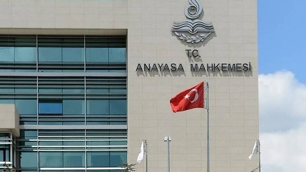 Anlaşmalı boşanmayla maaş alanlara kötü haber: AYM 'hakkın kötüye kullanılması' dedi