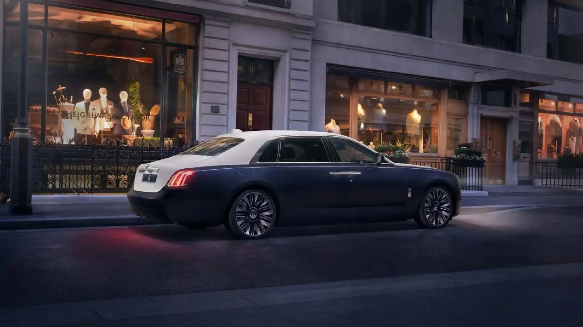 Lüksün markası Rolls-Royce’den eşsiz yeni model! Fiyatıyla İstanbul’da 18 daire alınabiliyor