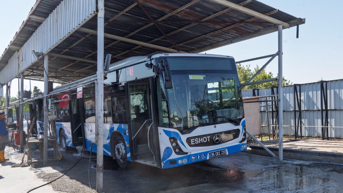 İzmir'de ESHOT'tan ayda yaklaşık 2 bin 200 ton su tasarrufu
