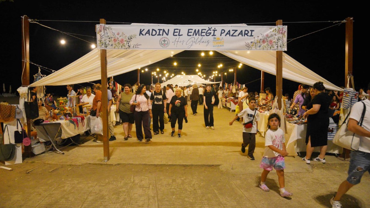Giresun’da Kadın El Emeği Pazarı yaz akşamlarında ziyaretçilerini ağırlıyor