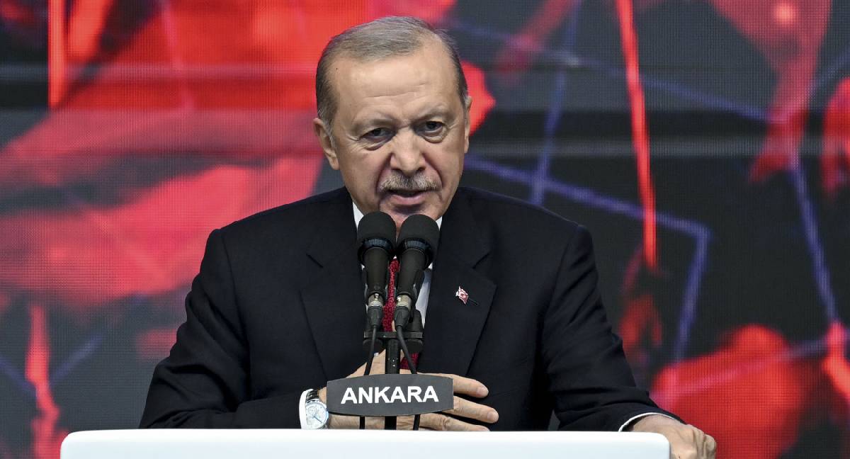 Erdoğan'dan 15 Temmuz mesajı: FETÖ olduğu sürece FETÖ ile mücadele de olacaktır