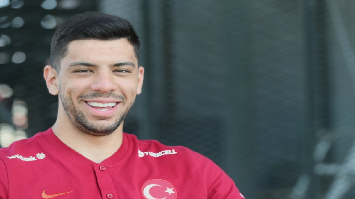 Trabzonspor'da sol stoper harekatı: Fırtına'nın gündemindeki milli savunmacı Cenk Özkacar kimdir, hangi takımlarda oynadı?