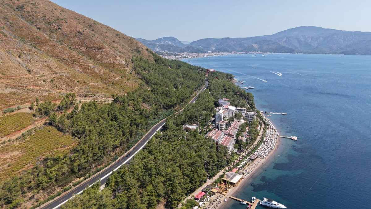 Marmaris İçmeler’de 77 milyon liralık yol yenileme çalışması tamamlandı