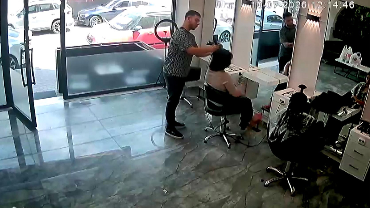 Fönünü beğenmeyip yeniden yaptırdı, kuaföre ödeme yapmadan gitti: "Bir daha dükkana gelmesin"