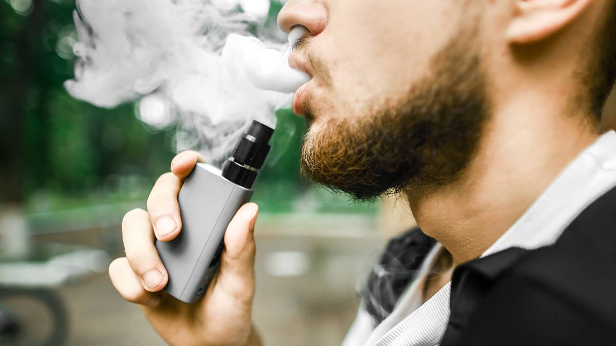 Ektronik sigara diş kaybına kadar götürebilir