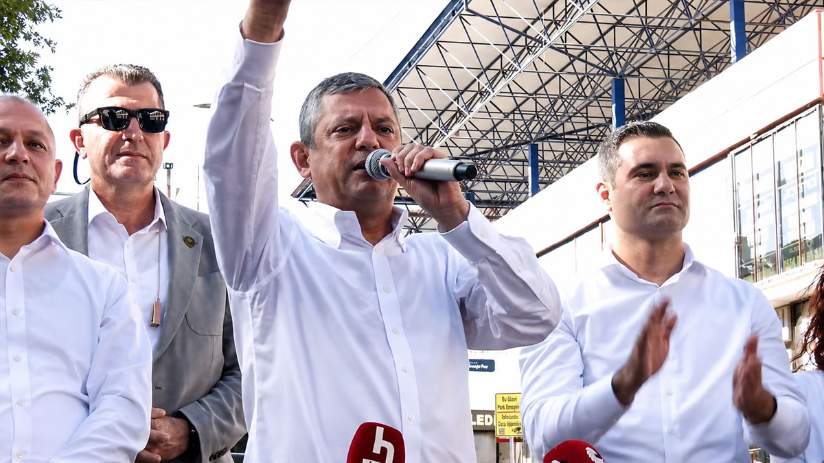 Özgür Özel pazartesi gününü işaret etti: Gözümüz kulağımız Yargıtay'da