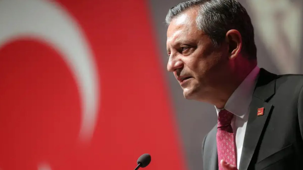 Meclis'te hareketli dakikalar: Özgür Özel dahil 7 milletvekili için 9 yeni dokunulmazlık tezkeresi TBMM'de!