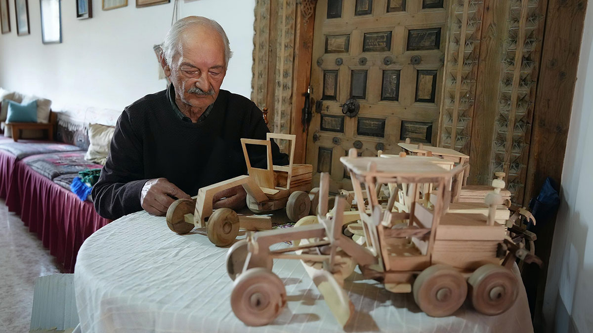 Torununa hediye etmek için yaptı, şimdi gelen siparişlere yetişemiyor