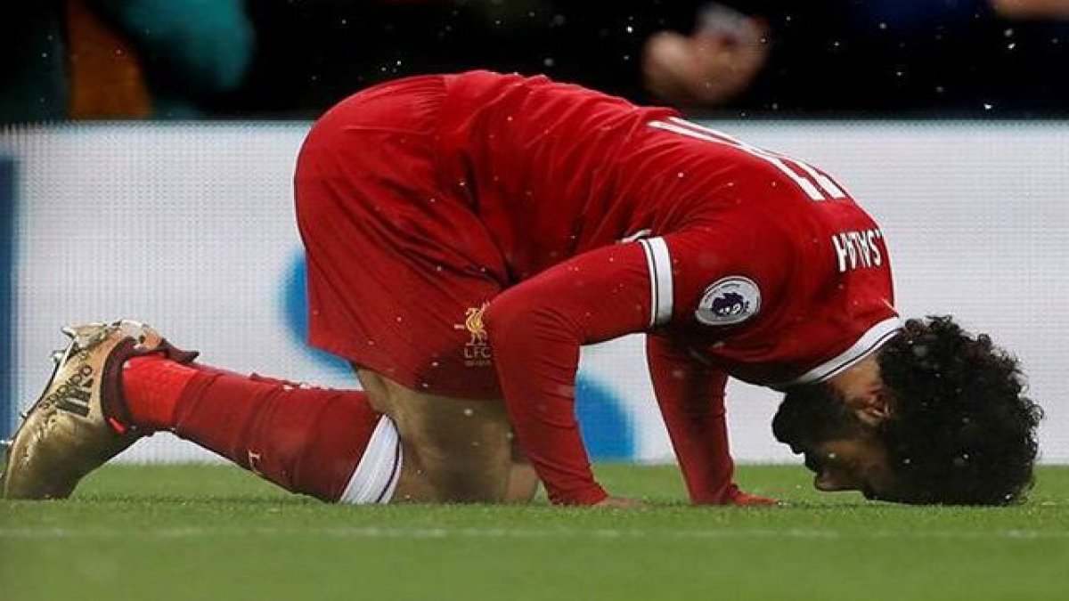Mohamed Salah Müslüman mı, dini inancı, Salah gol attıktan sonra neden secde ediyor?