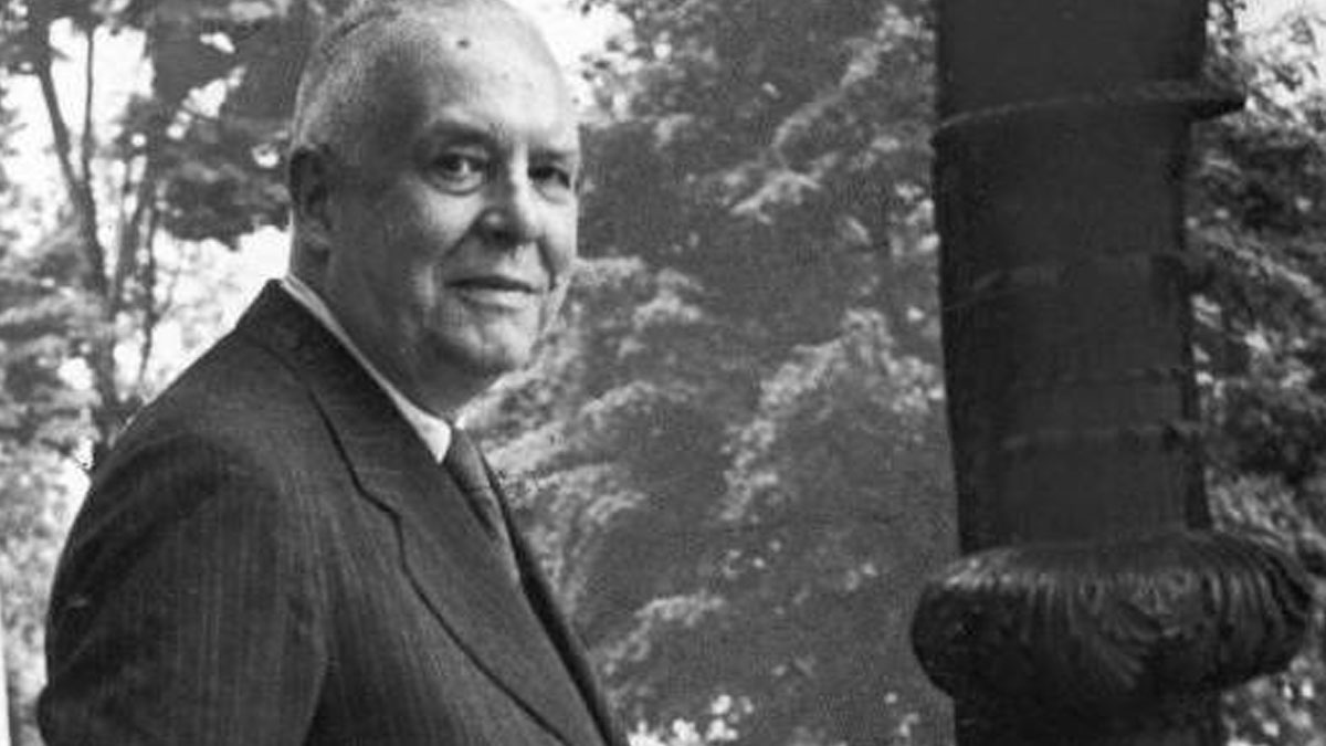 Wallece  Stevens: Sakinliğin ve iç huzurun şairi