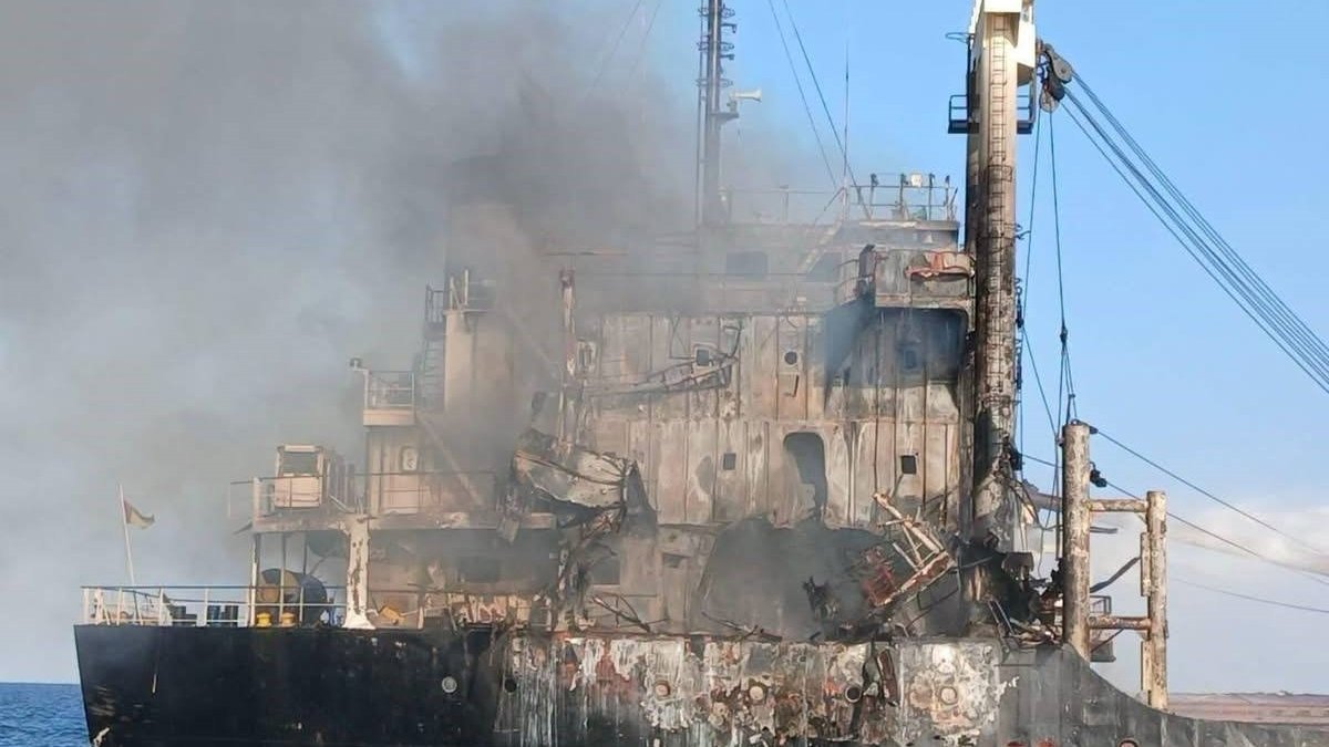 Rusya, Türk şirkete ait gemiyi Odessa açıklarında vurdu: 5 denizci hayatını kaybetti