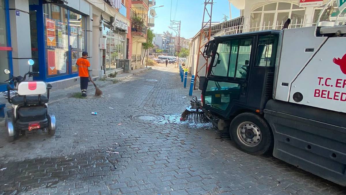 Efeler Belediyesi çalışıyor, mahalleler pırıl pırıl oluyor
