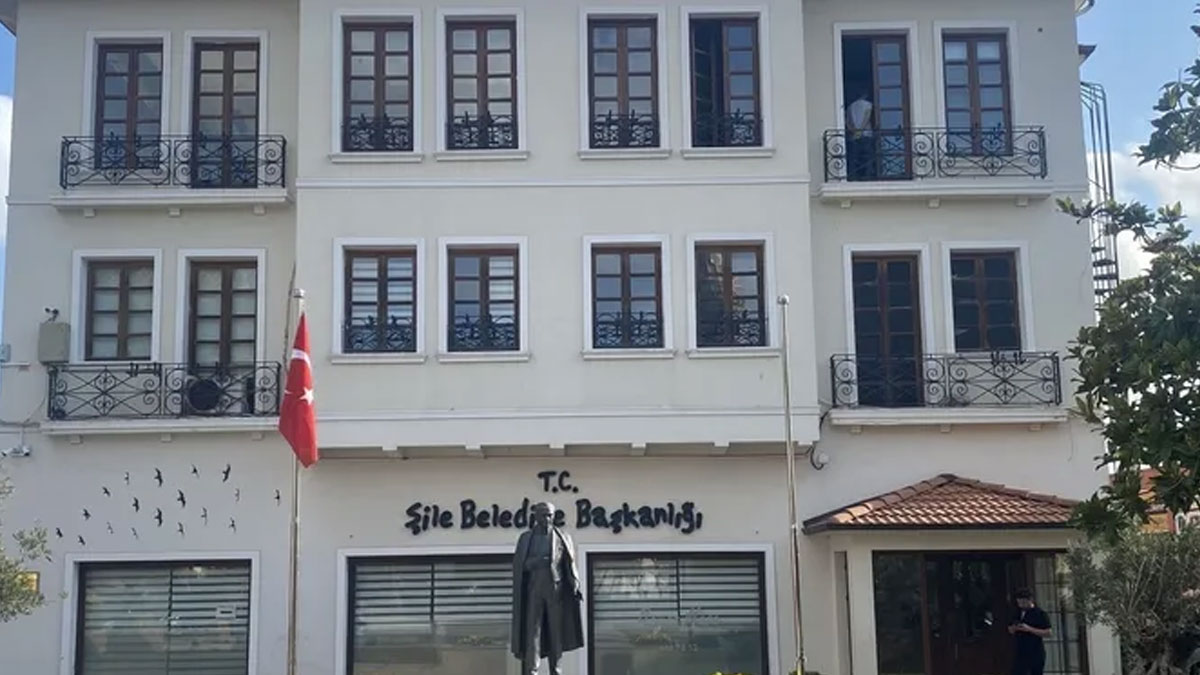 Şile Belediyesi Başkanvekili Terzi CHP'den istifa etti