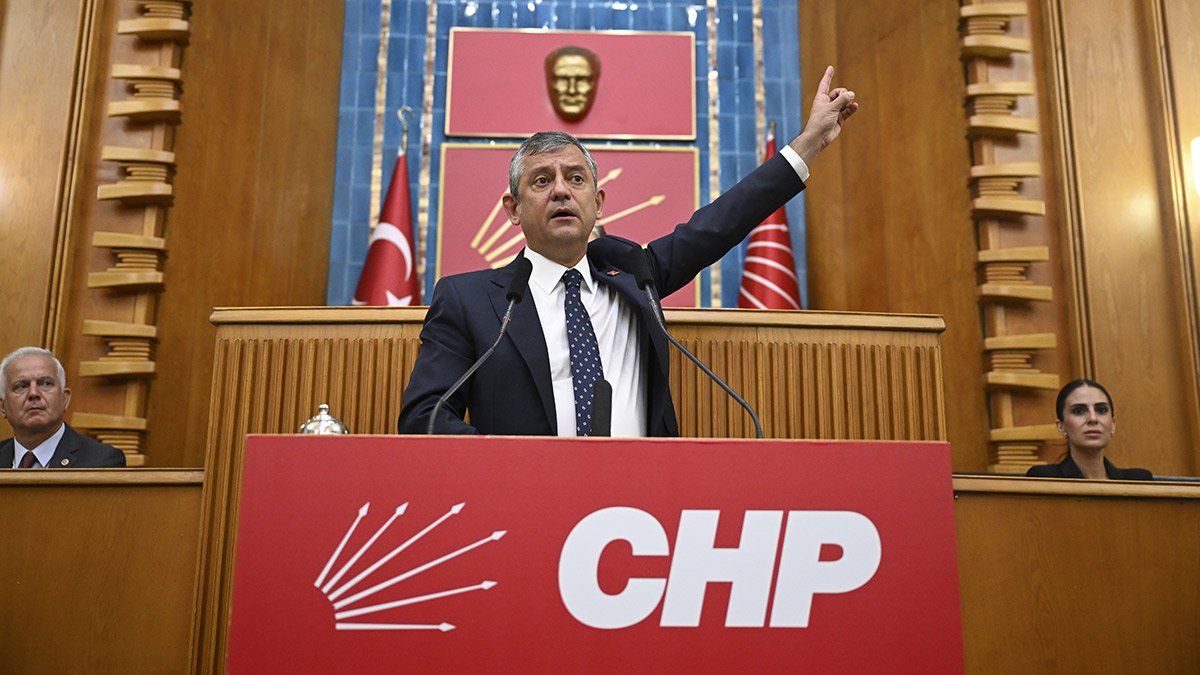 Özgür Özel’den CHP'ye veda: Yeni Parti’mizi kuruyoruz hayırlı uğurlu olsun