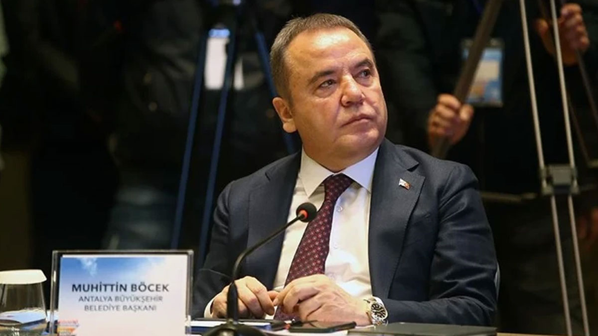 Tutuklu başkan Muhittin Böcek hastaneye kaldırıldı
