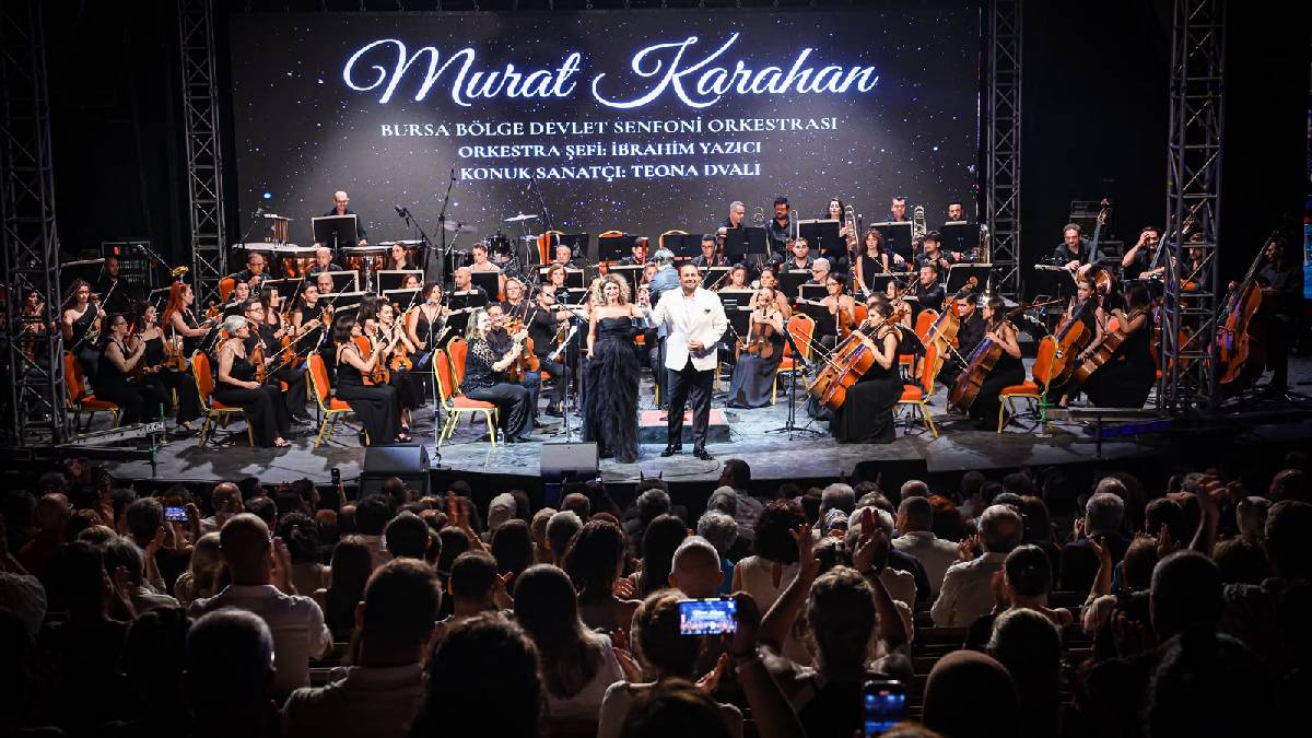 64’üncü Uluslararası Bursa Festivali’ne büyüleyici açılış