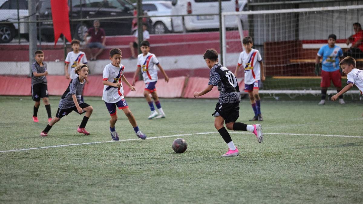 Bayraklı’da U-12 Cup’ta şampiyon belli oldu