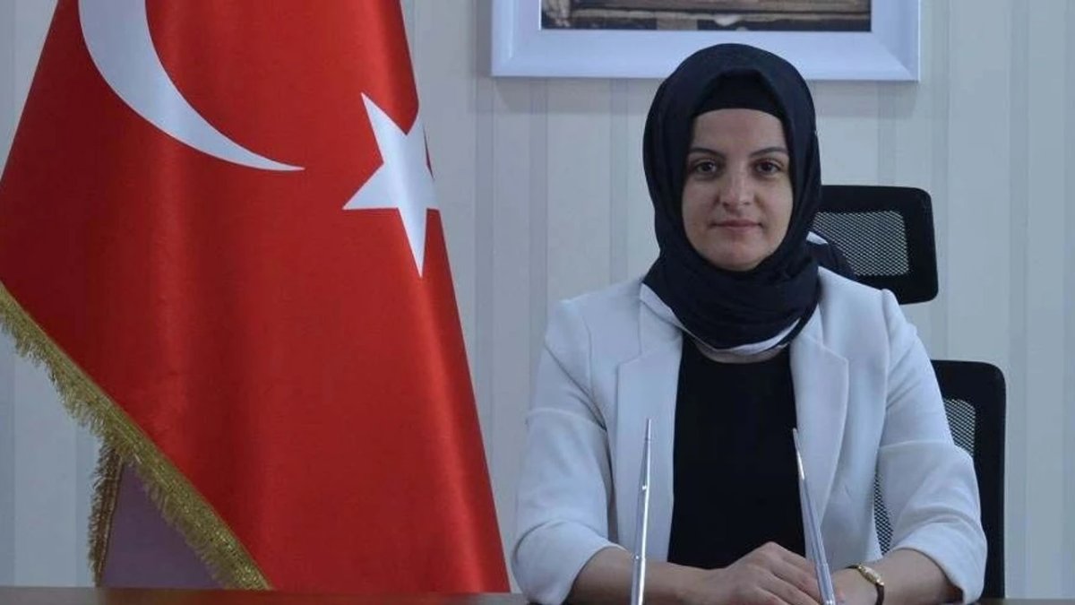 İstanbullular Dikkat: Ardahan'dan İstanbul Vali Yardımcılığı'na atanan Esengül Korkmaz Çiçekli kimdir?