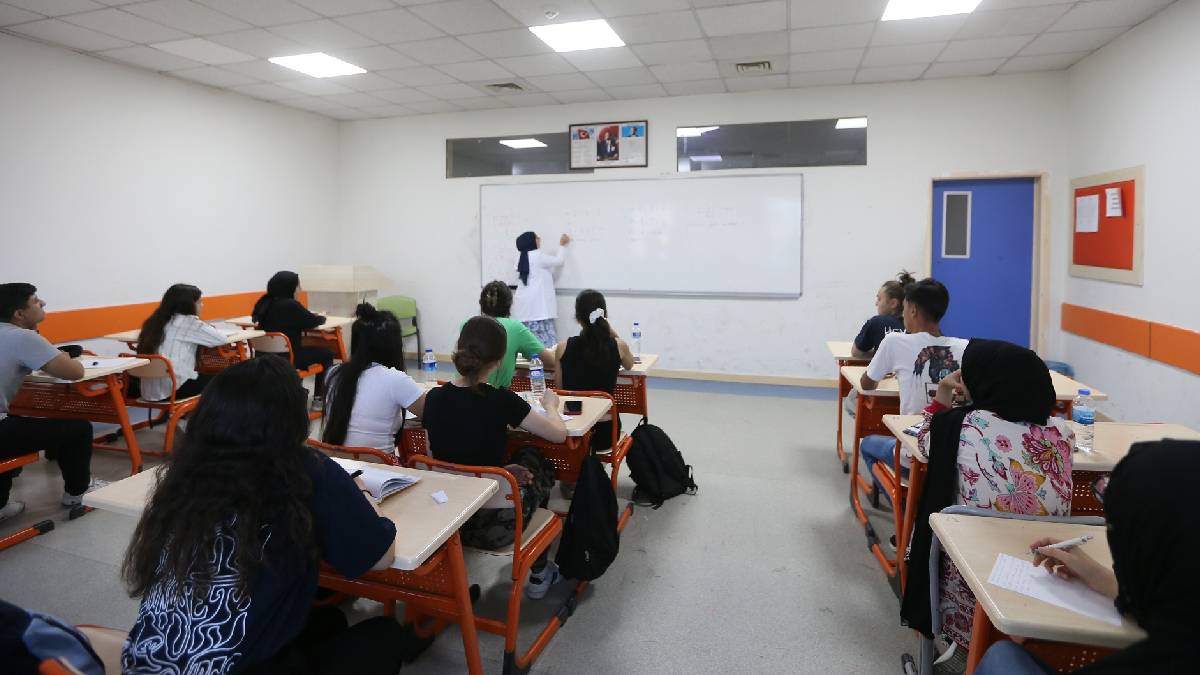 Gelenek bu yıl da bozulmadı: Öğrenciler 2026 YKS'de GASMEK ile önemli başarılara imza attı