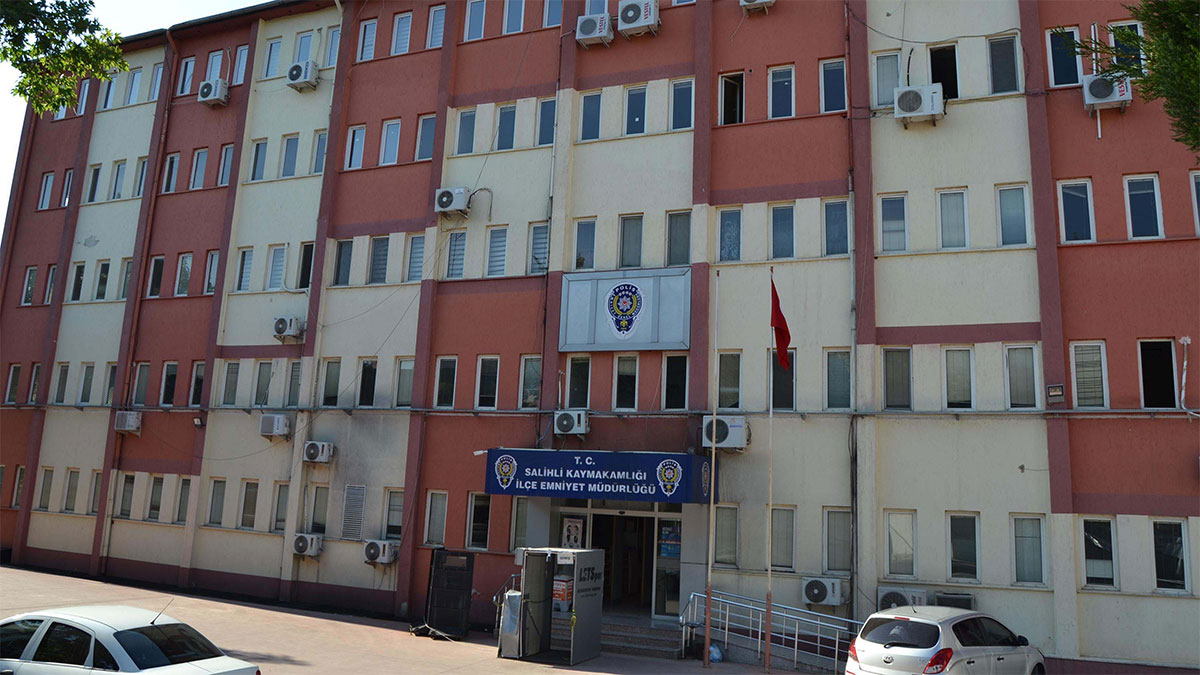 Koruma kararı hayatını kurtaramadı: Eşi tarafından bıçaklanan kadın hayatını kaybetti
