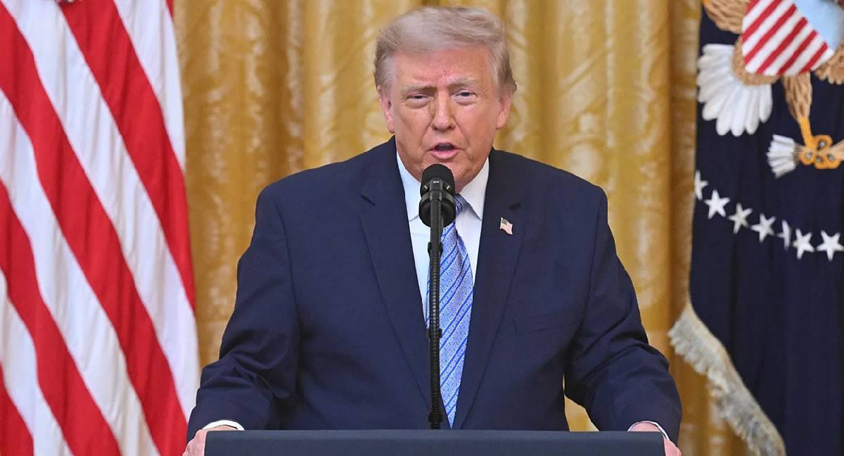 Trump: İran çok ağır darbeler alıyor ve anlaşma yapmak istiyor