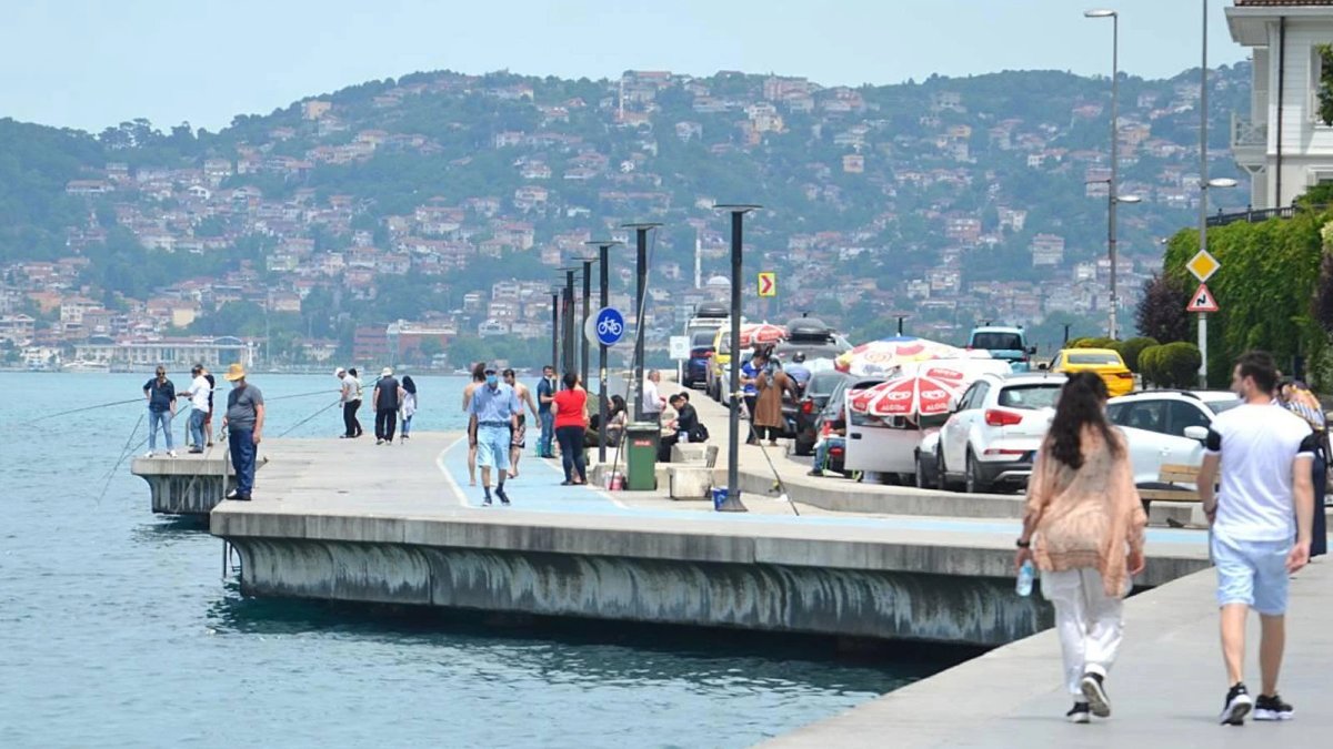 İstanbul'un 3 ilçesinde denize girmek yasaklandı