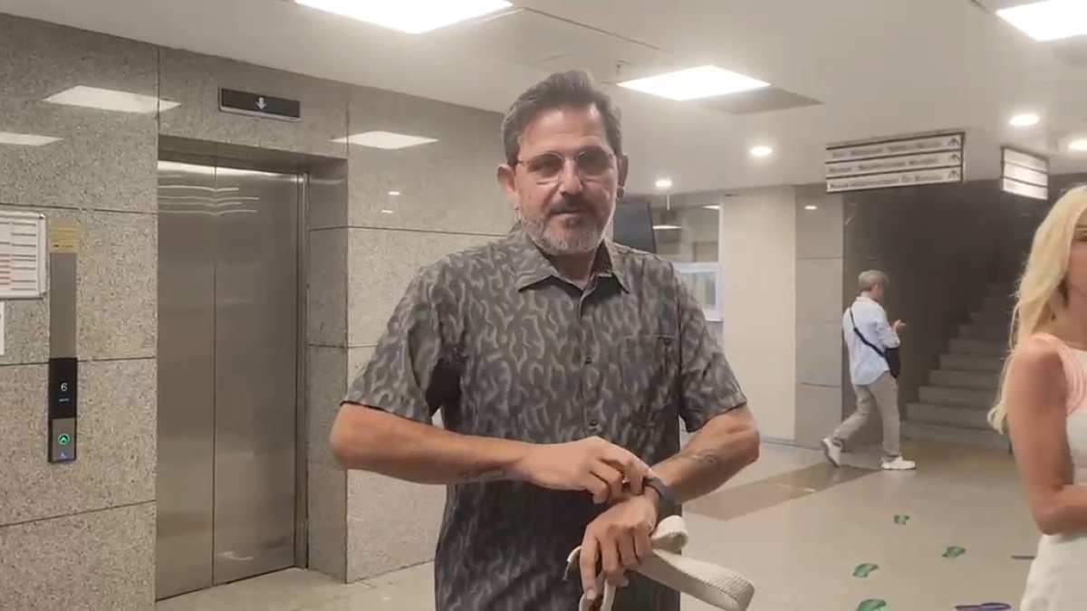 Ahbap soruşturmasında Fatih Portakal ifade vermek için adliyede