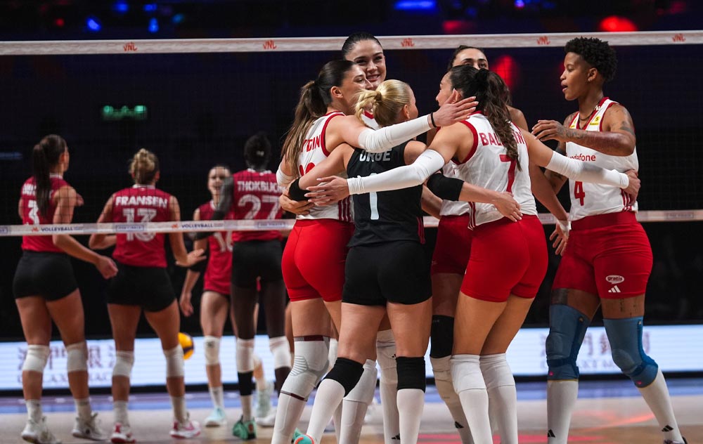 A Milli Kadın Voleybol Takımı yarı finale yükseldi