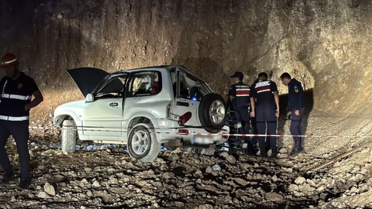 Bolu'da cip uçurumdan düştü: 2 kişi hayatını kaybetti