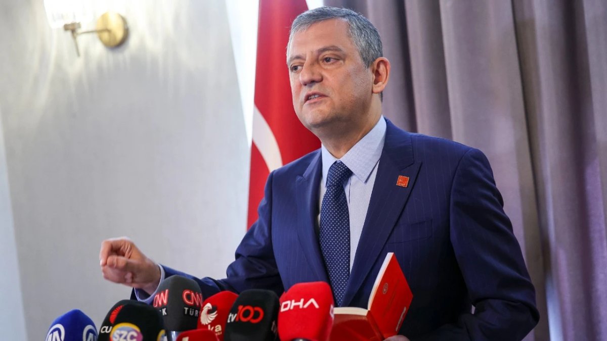 İmzalar toplanıyor: Yeni parti ne zaman kurulacak?