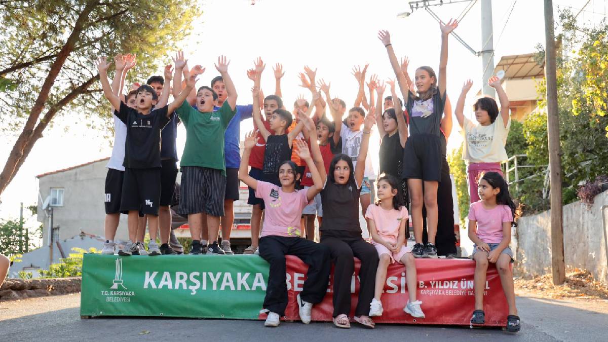 Karşıyaka’da sokaklar yeniden çocukların!