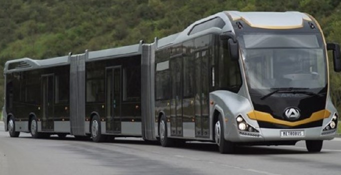 İETT '290 kişilik metrobüs' haberini yalanladı