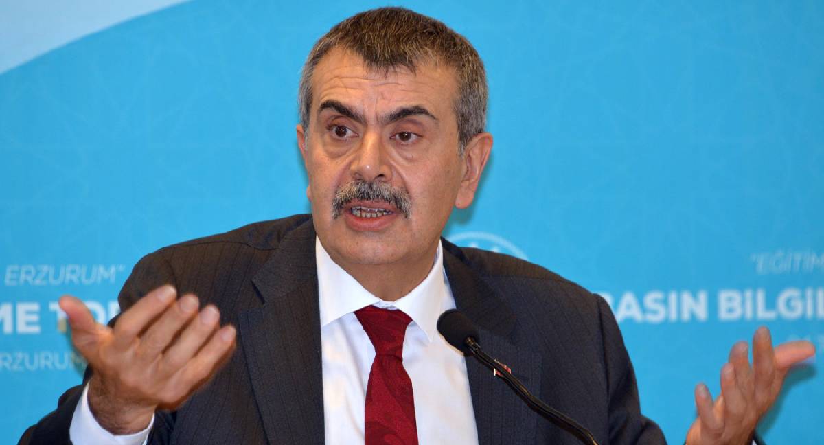 Bakan Tekin'den okul temizliği ve güvenliği açıklaması: 2027'de hizmet alımı modeline geçilecek