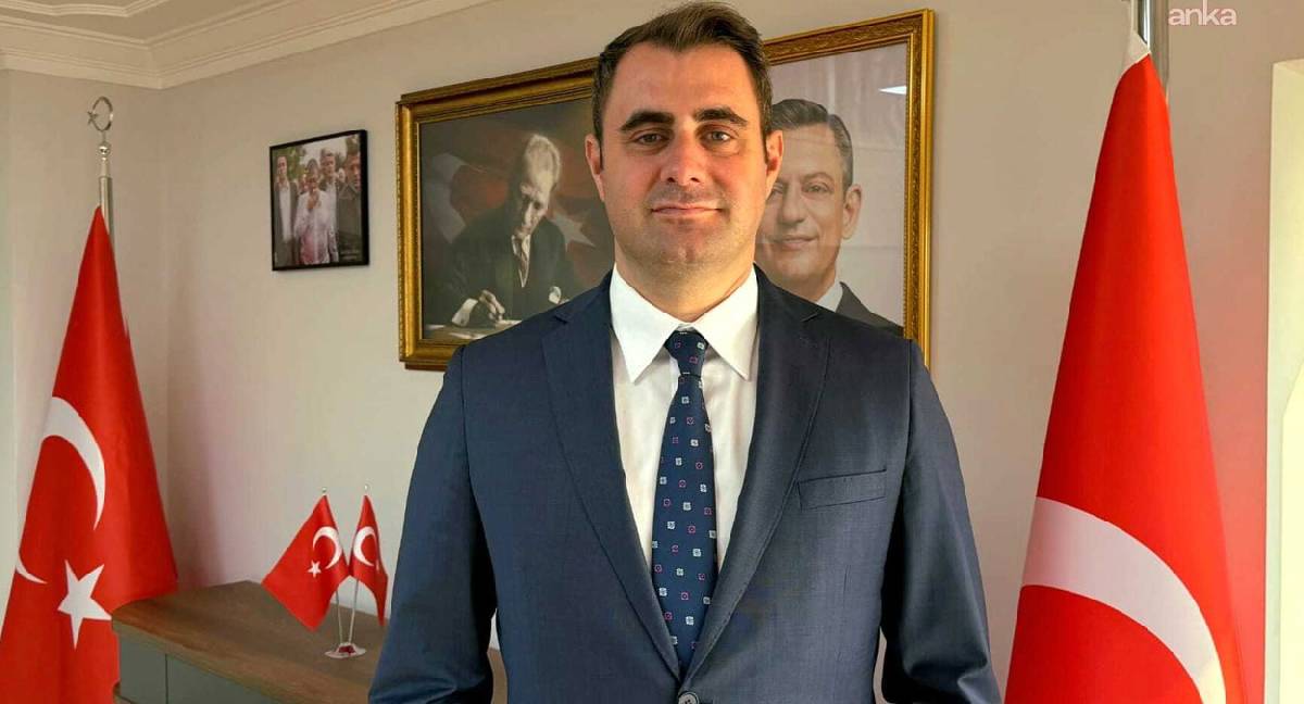 İzmir eski İl Başkanı Çağatay Güç CHP'den istifa etti
