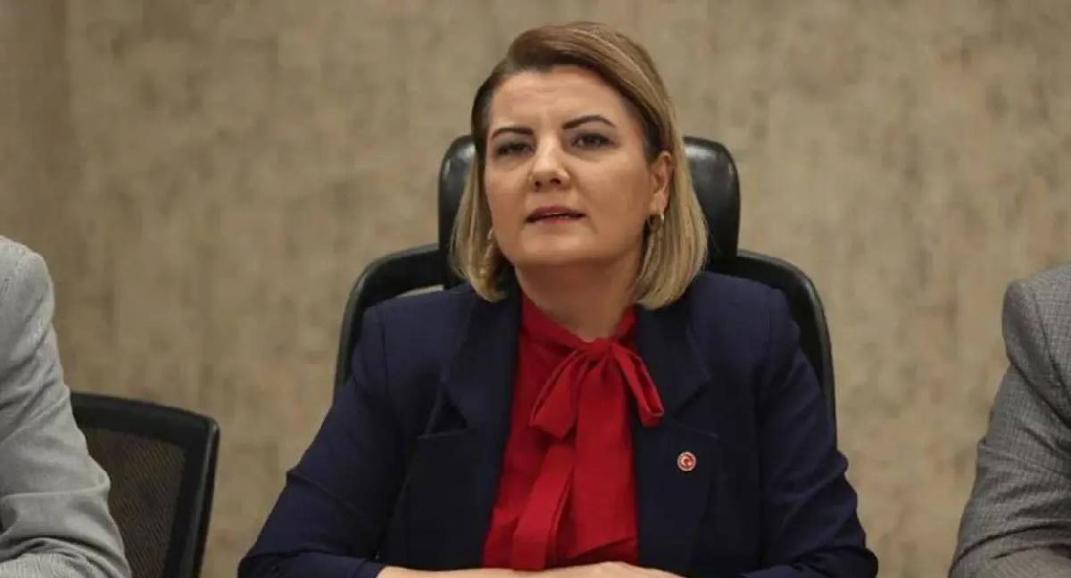 Fatma Kaplan Hürriyet görevden uzaklaştırıldı