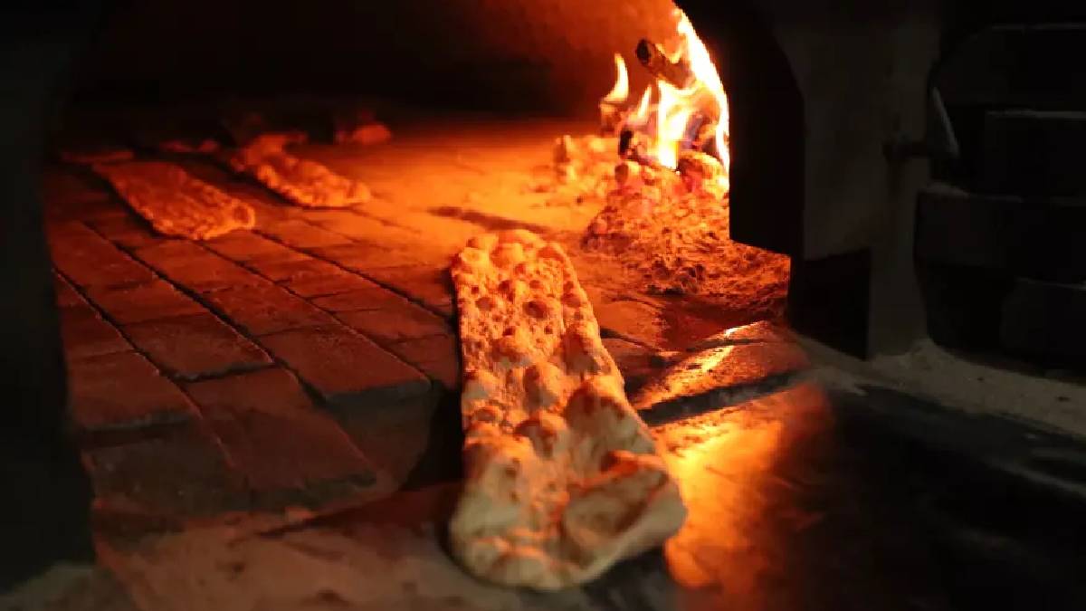 Osmanlı’dan miras odun ateşi lezzeti! Yurt dışından yemek için geliyorlar, özel siparişlerle pişiriliyor