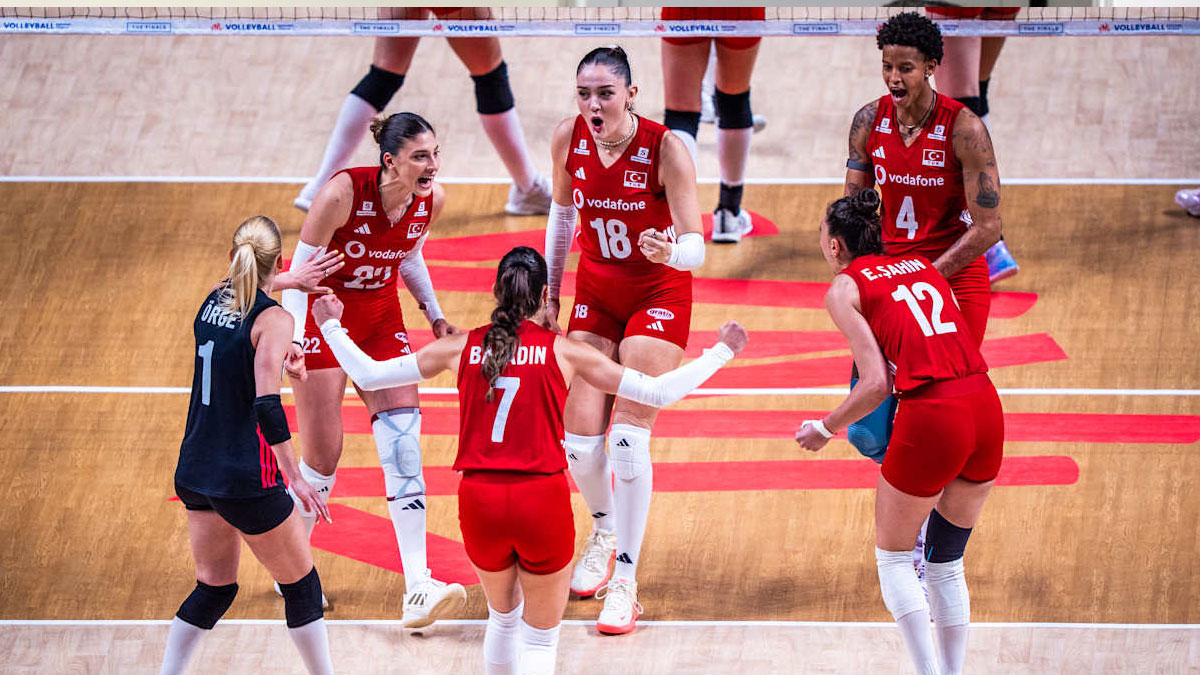 A Milli Kadın Voleybol Takımı VNL’de finale yükseldi